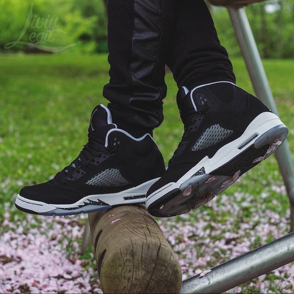 Jordan Shoes - Oreo Jordan 5